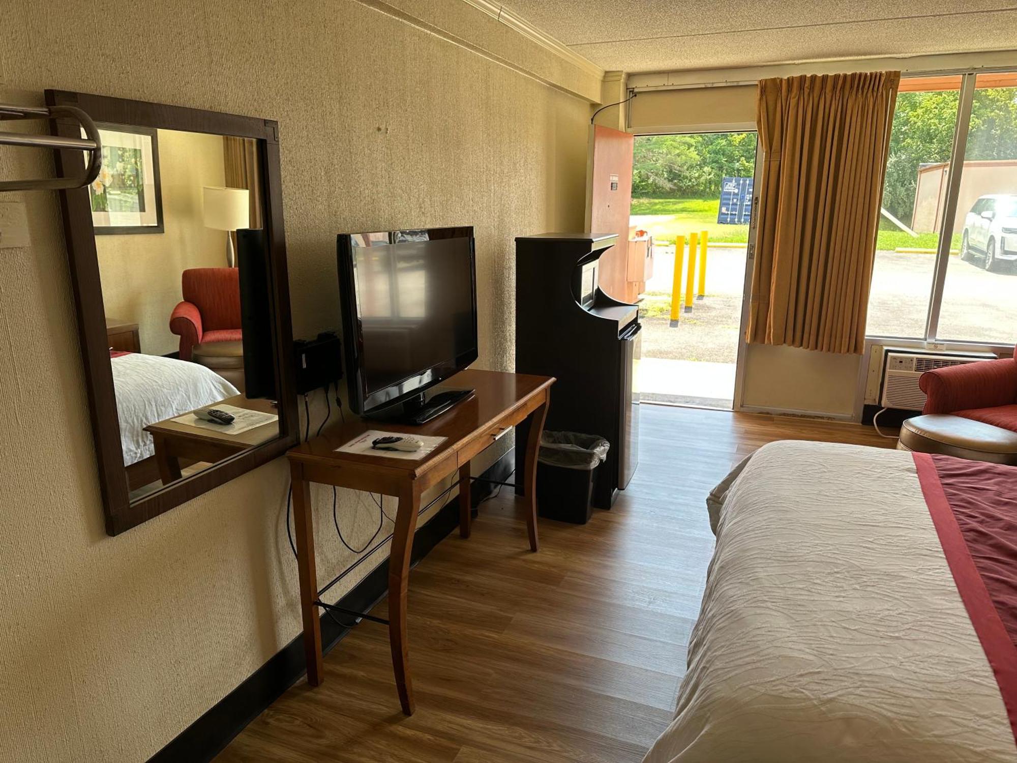 Daniel Boone Motor Inn Pikeville Dış mekan fotoğraf
