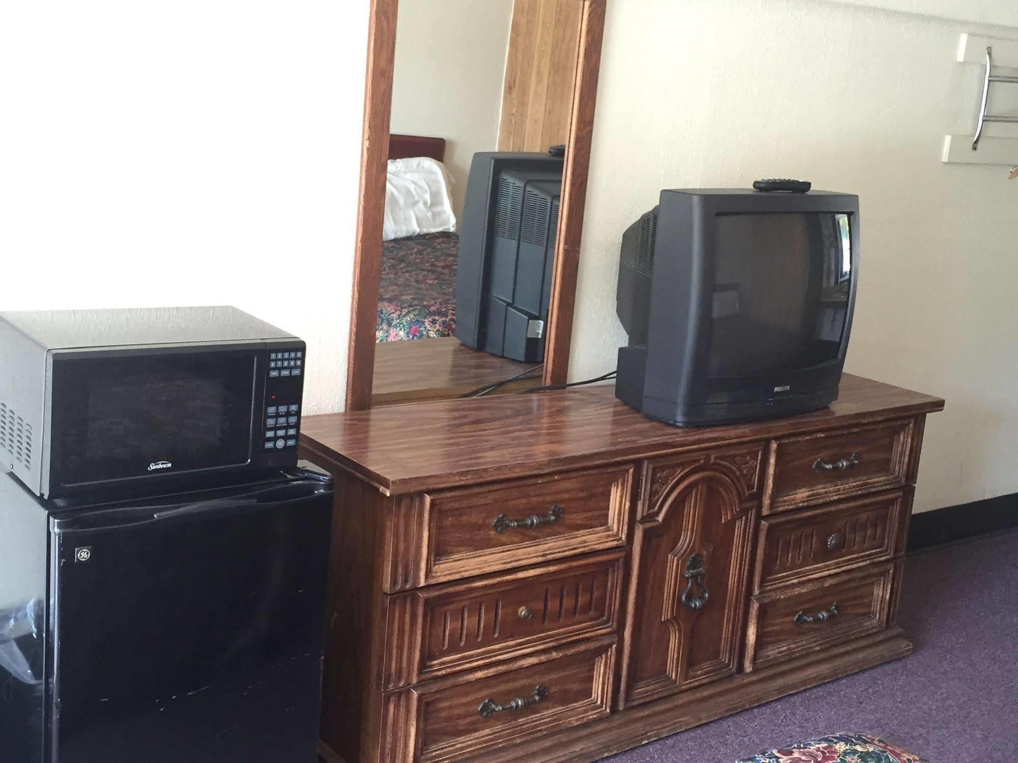 Daniel Boone Motor Inn Pikeville Dış mekan fotoğraf