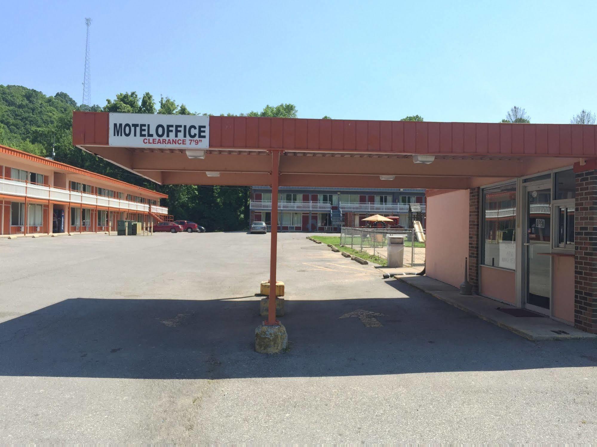 Daniel Boone Motor Inn Pikeville Dış mekan fotoğraf
